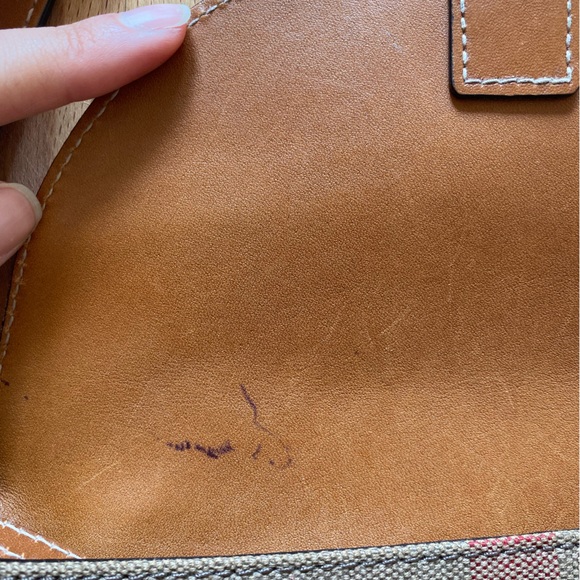 Burberry Henham Bag - Picture 12 of 12